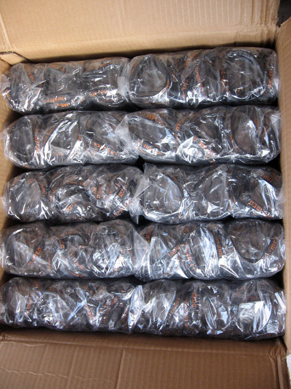 צמידים מגומי סיליקון, תמנע